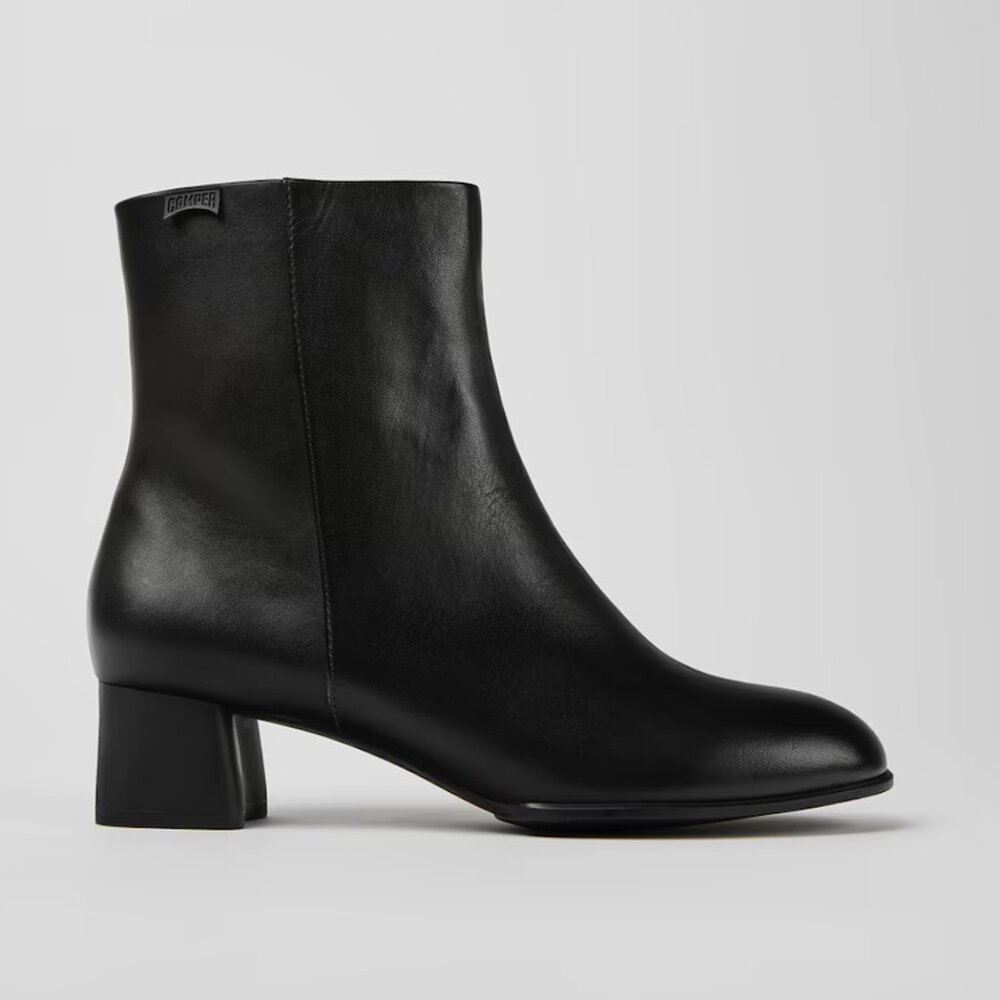 Camper Katie Black Ankle Boots 37